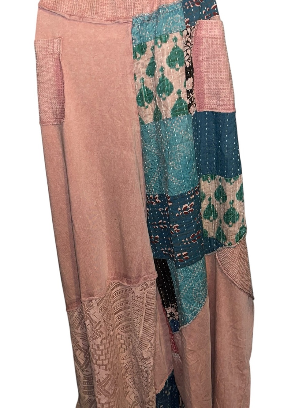 POL L Relaxed Patchwork Wide-Leg Pants in Dusty Pink - Picture 5 of 8